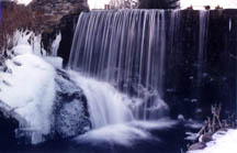 westonfalls1.JPG (12236 bytes)